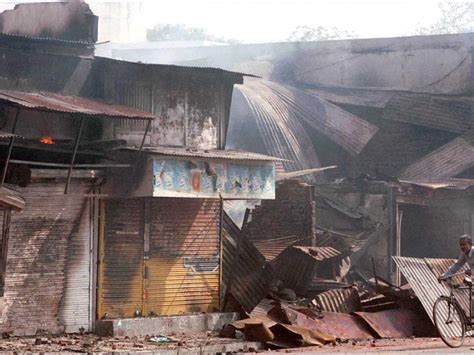 Godhra Riots 28 Acquitted By Gujarat Court After Witnesses Turn Hostile Latest News India