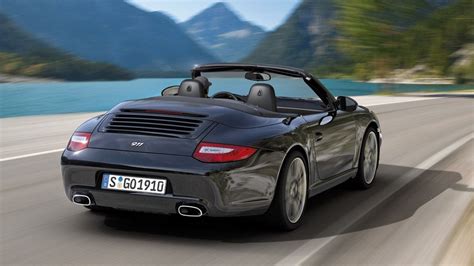Porsche Unveils New Limited Edition 911 ‘black Edition Models