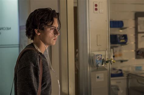 Cole Sprouse In Five Feet Apart Released By Cbs Films And Lionsgate Bonneville International