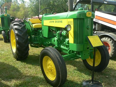 Nicks Antique Farm Tractors Antique Tractors And Machinery Blog