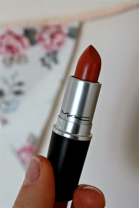 What is the best mac lipstick velvet teddy of 2020, 2019? Not So Plain Jayne: REVIEW: MAC Velvet Teddy Lipstick