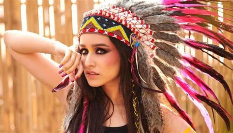 shraddha kapoor slammed for cultural appropriation for wearing native american headgear