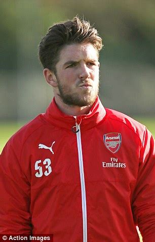 Arsenal heeft mat ryan binnengehaald als nieuwe doelman. Arsene Wenger longing for European glory at Arsenal as he begins life as an OAP | Daily Mail Online