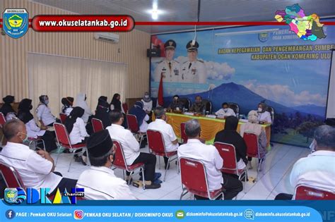 Terdepan, terpercaya, tumbuh bersama anda. BKPSDM KABUPATEN OKU SELATAN GELAR KEGIATAN SOSIALISASI LAYANAN KETASPENAN DAN PENGENALAN BANK ...