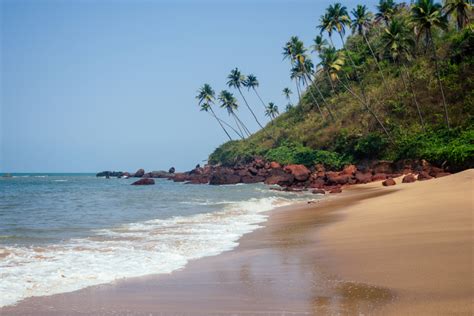 colva beach south goa how to reach best time and tips