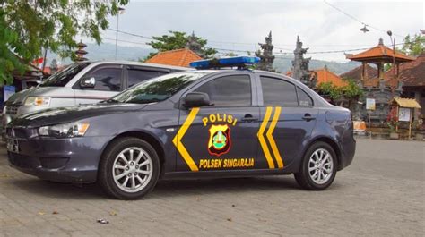 Mobil polisi indonesia dari varian sedan ini sangat sering kita jumpai jika polisi indonesia melaksanakan proses patrol di lingkungan sekitar kita, mobil pabrikan amerika serikat dengan kapasitas mesin 1.800 cc ini mampu menghasilkan tenaga mencapai 125 hp. Gambar Mobil Polisi Indonesia Resolusi Tinggi : Gambar ...