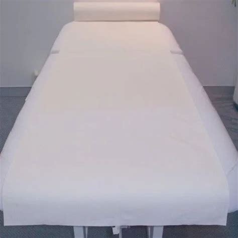 White Plain Non Woven Disposable Bed Sheet For Spa And Hotel Size 32