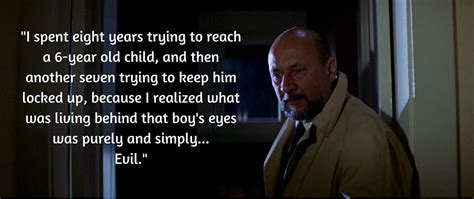 Loomis hunt the streets for michael myers, who has found laurie at the haddonfield hospital. Dr Sam Loomis on Michael Myers - Film Forums