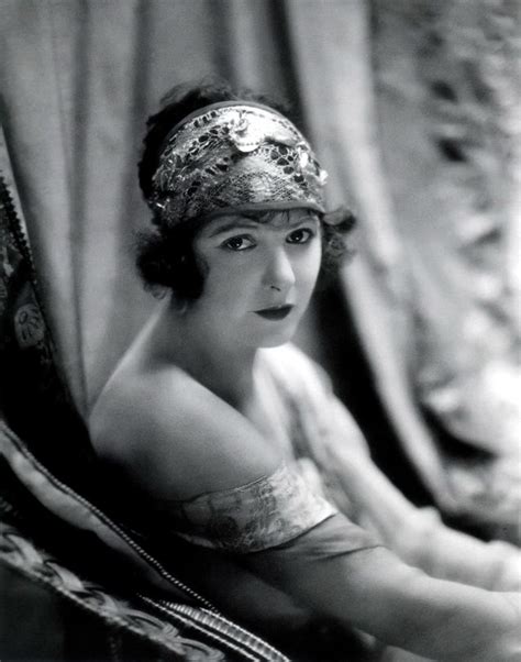 Norma Talmadge One Of The Most Popular Idols Of The 20s American