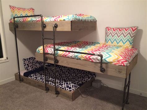 7 Nice Triple Bunk Beds Ideas For Your Childrens Bedroom Kids Bunk
