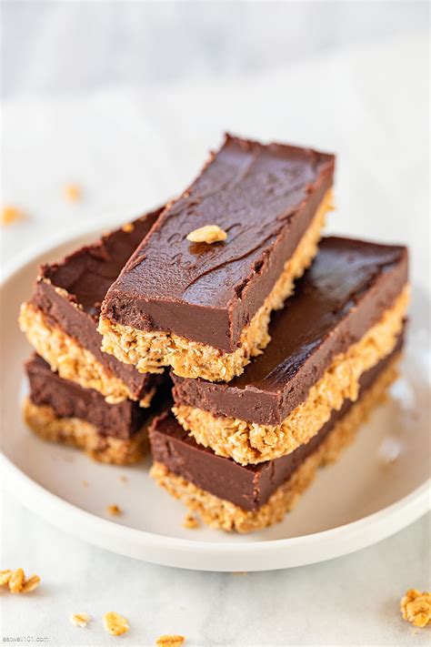 These breakfast bars star peanut butter, honey, and old fashioned oats, and they're a healthy breakfast or snack you can feel good feeding yourself or. No Bake Peanut Butter Chocolate Bars Recipe - No Bake Bars ...
