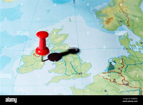 Pointing At Globe Europe Hi Res Stock Photography And Images Alamy