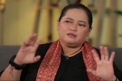 Mbak You Pernah Ramal Akan Ada Artis Keluarga Yang Tertangkap Karena