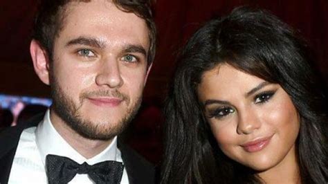 Omg Zedd Tronó Con Selena Gomez