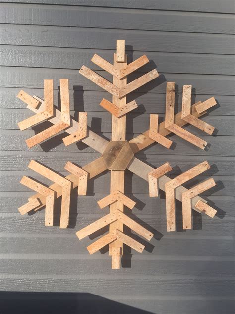 Wooden Snowflakes Diy