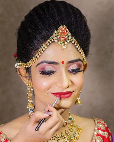 Indian Bridal Makeup Look In Celeb Style K4 Fashion Bridal Makeup Bridal Makeup Looks