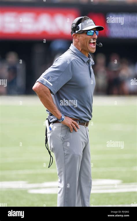 Nashville Usa 08th Sep 2018 Nevada Head Coach Jay Norvell During The Game Between The Nevada