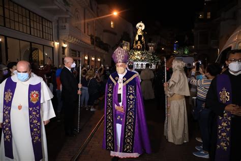 Arzobispo Ulloa Acompaño La Procesión Del Viernes De Dolores En El