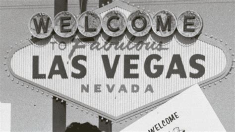 How The Welcome To Las Vegas Sign Has Changed Over The Years Las