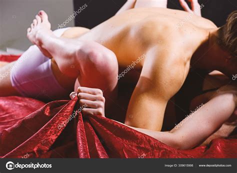 Women Naked Orgasm Sex