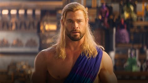 Ya Vieron Todo Chris Hemsworth Sobre Su Desnudo En Thor Amor Y