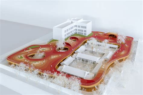 Mad为北京四合院设计漂浮屋顶幼儿园，孩子们可以 上房揭瓦 啦 建筑学院
