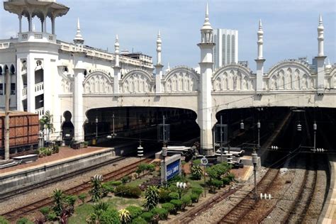 There are 4 ways to get from kuala lumpur sentral station to kuala lumpur by train, bus, taxi or foot. Kuala Lumpur KTM Station - klia2.info