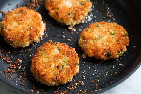 Bake the salmon cakes until golden on top and heated through, 15 to 20 minutes. Salmon Patties Recipe {Salmon Cakes} Cooking Classy