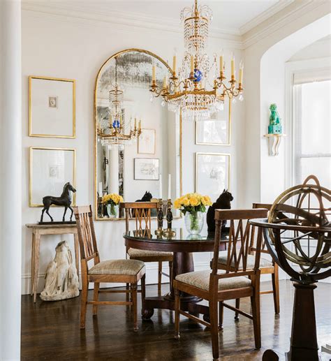 Its rubber rim makes it more durable than most other mirrors while providing a modern, industrialized look. Beautiful Dining Room Mirrors To Inspire You - Dining Room ...