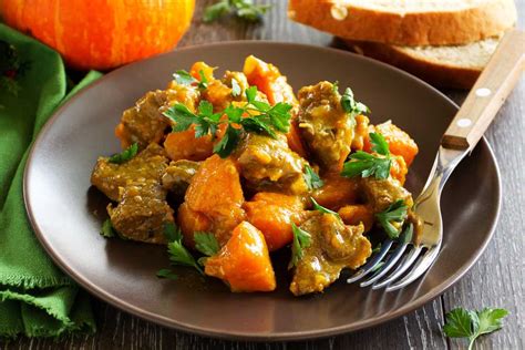 Instant Pot Indian Beef And Pumpkin Curry Corrie Cooks