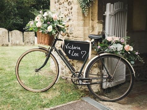 Vintage Floral Bike Rustic Wedding Decor Ben Chapman Photos Bike