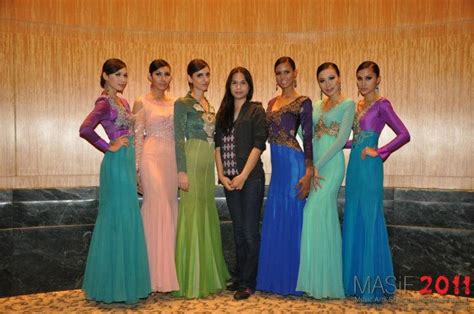 nazreen idris malaysia s fashion designer masif 2011 ethnic elegance collection by nazreen idris