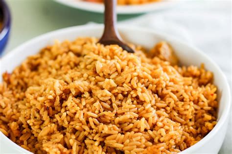You can make this on the stove top or in the rice cooker. Basic Puerto Rican Rice | Recipe (With images) | Yellow ...