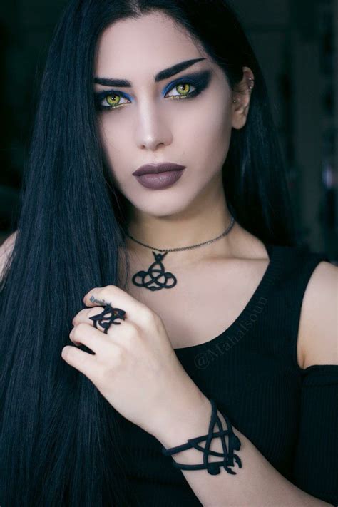 Mahafsoun Mahafsoun Twitter Jpellecer Pins Gothic Girls Goth