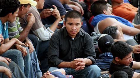 Despite Danger Central Americans Migrate Through Mexico