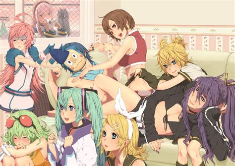 Hatsune Miku Megurine Luka Kagamine Len Kaito Meiko And More