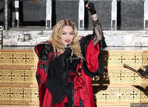 Madonna Accidentally Exposes A Fan S Breast In Front Of The Crowd