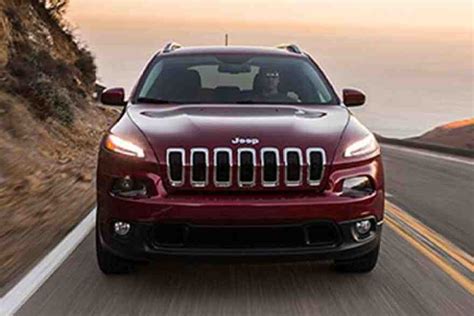 2015 Jeep Cherokee Vs 2015 Jeep Grand Cherokee Whats The Difference