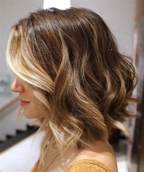 Best Medium Wavy Hairstyles On Haircuts