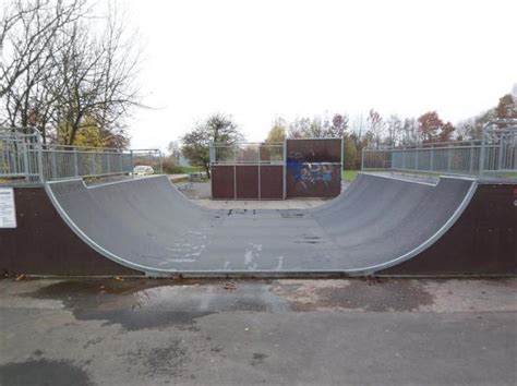 Was soll man sagen, gestanden hab ich ihn immerhin. Herzogenaurach Skatepark | Skatemap