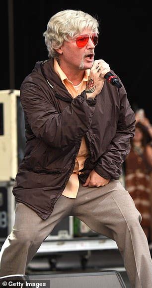 Fred Durst Frontman Shocks Fans At Lollapalooza With His New Look
