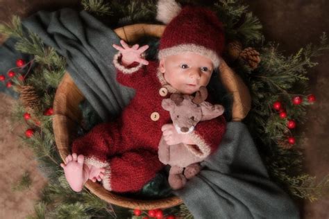 Christmas Baby Newborn Photos Katie Corinne Photographys Blog