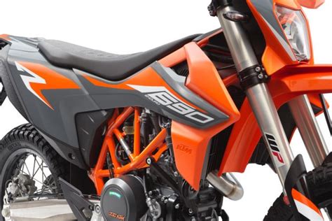 Great savings & free delivery / collection on many items. 2021 KTM 690 Enduro R Buyer's Guide: Specs, Price + Photos