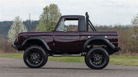 1971 Ford Bronco Looks Short And Mean On Lift Kit And Big Wheels