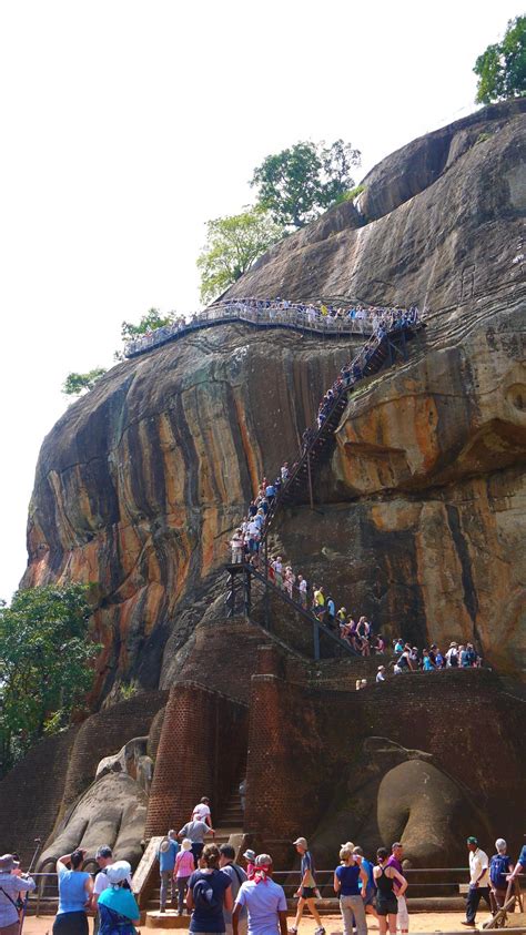 Sigiriya Ou Le Rocher Du Lion Sri Lanka