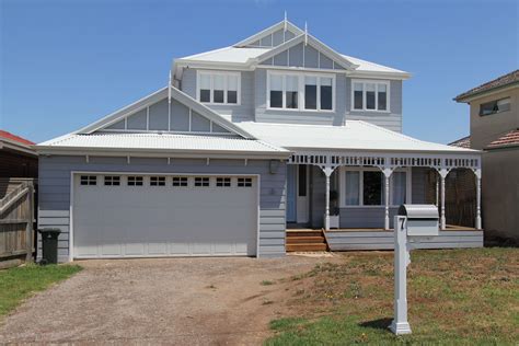 Two Story Hampton In James Hardie Summit Weather Boards Colorbond