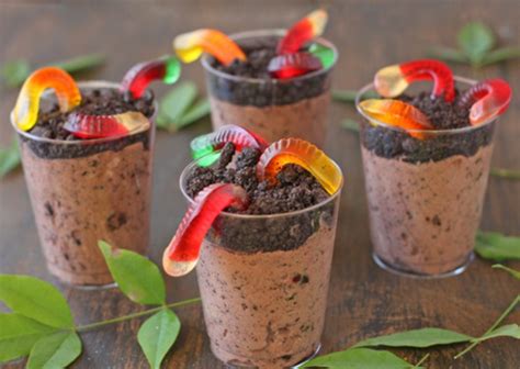 Food trends, easy recipes and healthy meal ideas to help you cook smarter. Dirt Pudding Cups With Gummy Worms Recipe | Oh Nuts Blog