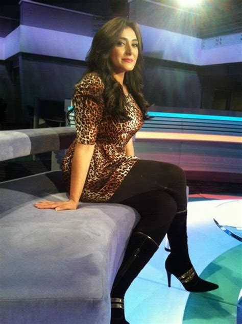 Arab Spicy News Anchor Women Dina Baraqawi Of Dubai Tv ديناً بركاوي