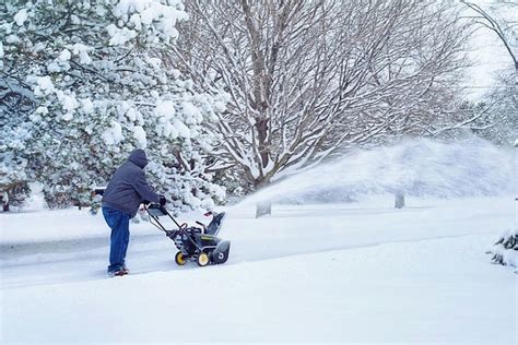 How Can Professional Snow Removal Services Be Valuable Pro House Tips
