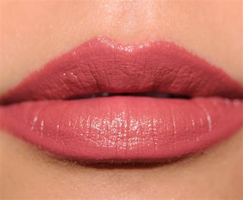 Hiasan seni yang sesuai : Warna Lipstik yang Sesuai untuk Bibir Gelap - Fashion ...